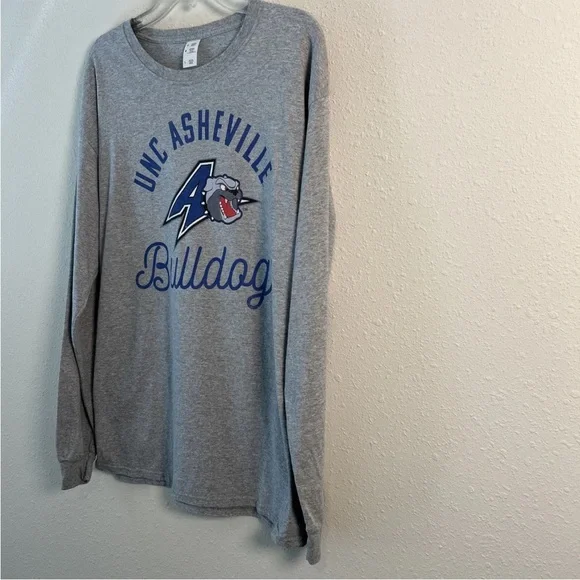 UNC Asheville UNCA Bulldogs Retro Gray Long Sleeve Shirt Men’s Large Cotton NCAA - Picture 4 of 7
